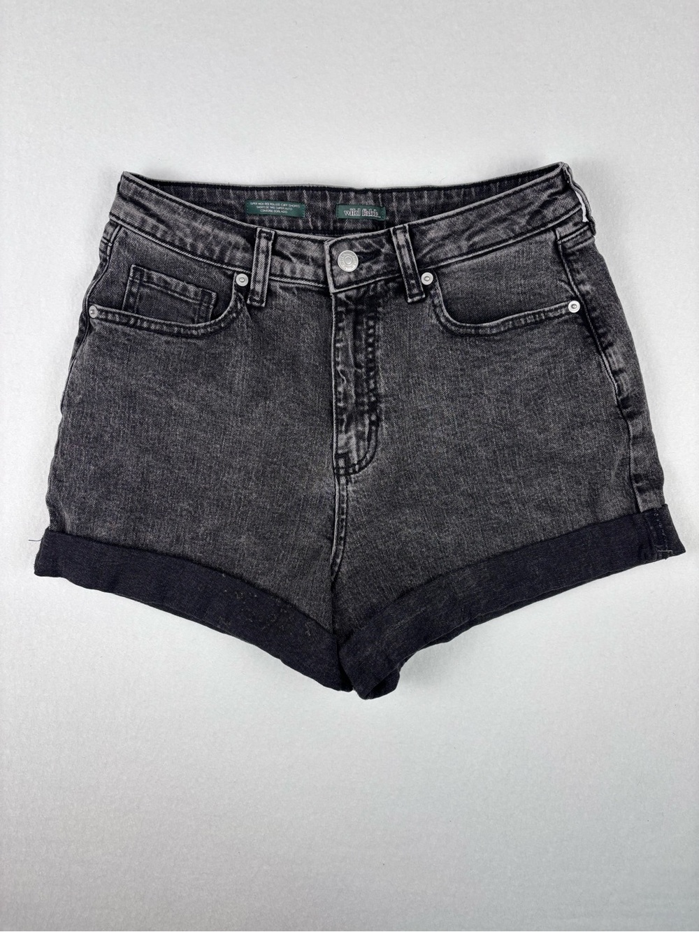 Wild Fable Women’s Size 6 Black Acid Wash High Rise Cuffed Denim Shorts